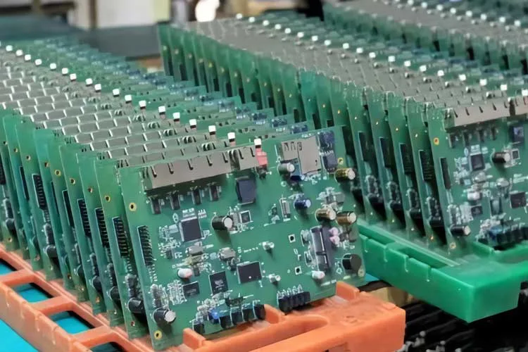 Mass Production Quick Turn PCBs