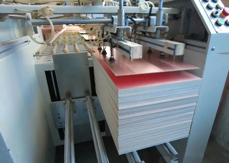 PCB Copper Clad Laminate Cutting